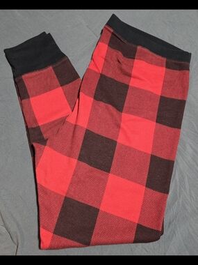 Old Navy Red and Black Plaid Thermal Leggings